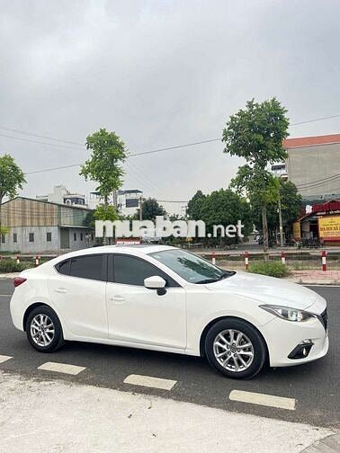 Mazda 3 2016 140000 km Trắng
