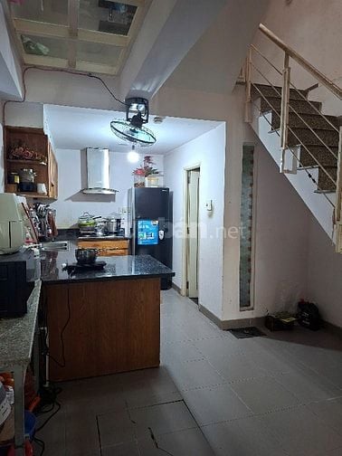 Cho thuê nhà mặt tiền đường Sao Mai gần ngã 3 Ông tạ Phạm văn Hai
