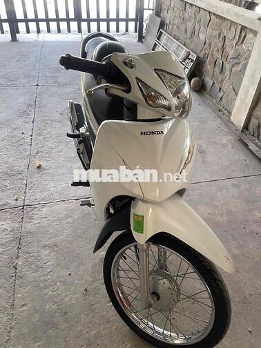 Honda Wave 2022 Trắng Đã sử dụng