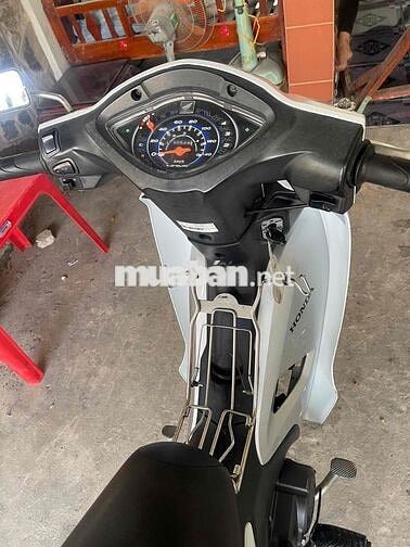 Honda Wave 2022 Trắng Đã sử dụng