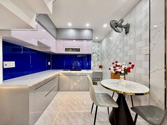 Chủ ngộp bán nhanh căn Phùng Văn Cung, 1 tỷ 490 1T1L 33m2. sổ riêng