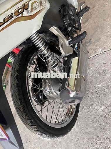 Honda Wave 2022 Trắng Đã sử dụng