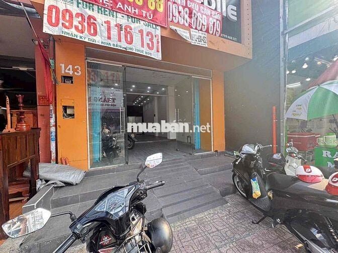 Mặt Bằng Mặt Tiền Nguyễn Thị Thập Rộng 125M2 Có Thêm 2 Phòng
