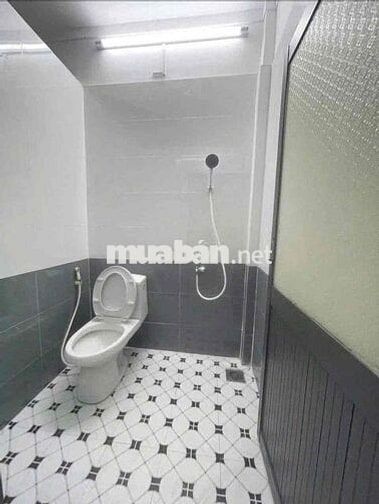 vợ chồng bỏ phố về quê cần bán gấp căn nhà 200m2 giá 350tr ở bến cát