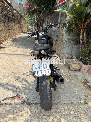 Kawasaki 200cc Đen Thể thao