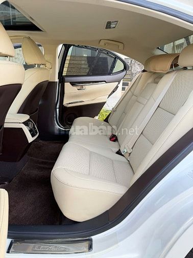 🆕 LEXUS ES250 • Đklđ : 2017 Date 2016 • Một chủ mua mới từ đầu