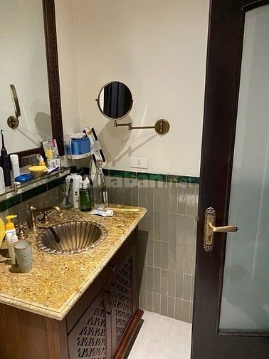 Bán nhà ngõ 28 Nguyễn Trường Tộ, 45m2x 5 tầng, MT 5,2m, nở hậu 
