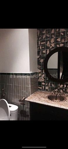 Bán nhà ngõ 28 Nguyễn Trường Tộ, 45m2x 5 tầng, MT 5,2m, nở hậu 