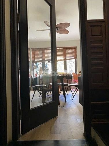 Bán nhà ngõ 28 Nguyễn Trường Tộ, 45m2x 5 tầng, MT 5,2m, nở hậu 