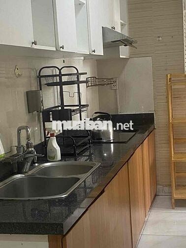 bán chung cư Linh Trung tầng 9 căn góc 2PN 1WC 61m2 full nội thất
