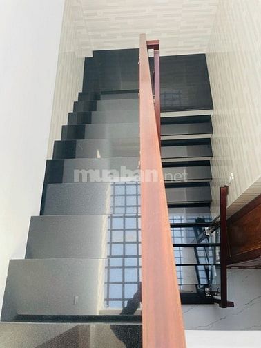 Nhà mới 2 tầng mặt tiền đường xóm Dưỡng Mong 125m2, mặt tiền 5m