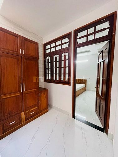 Nhà mới 2 tầng mặt tiền đường xóm Dưỡng Mong 125m2, mặt tiền 5m