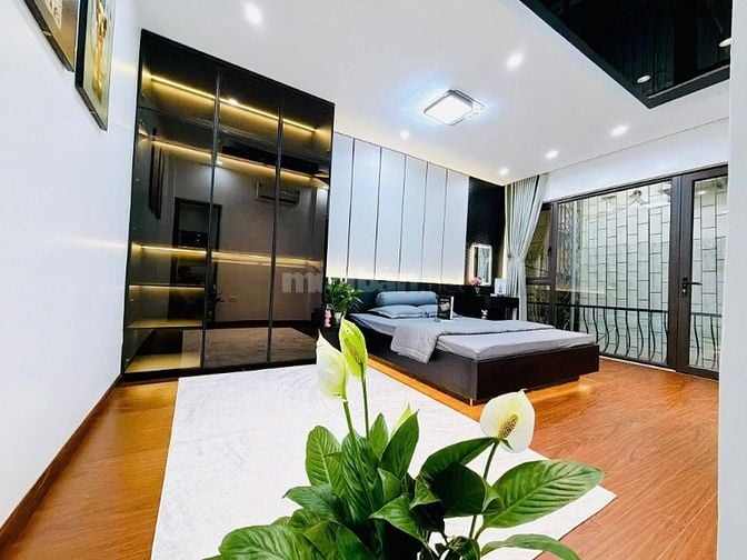 Bán Nhà Gần Phố Minh Khai, Hai Bà Trưng 31m, 4 tầng, mt 5.6m, 7.75 tỷ
