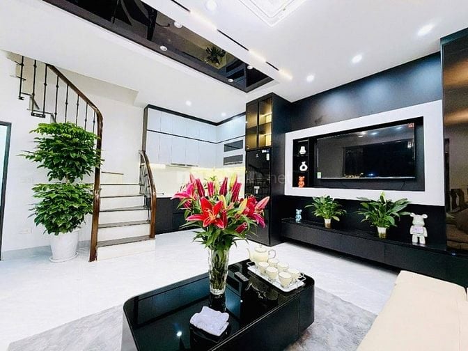 Bán Nhà Gần Phố Minh Khai, Hai Bà Trưng 31m, 4 tầng, mt 5.6m, 7.75 tỷ