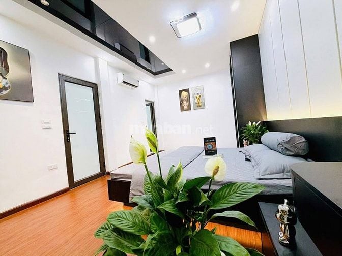 Bán Nhà Gần Phố Minh Khai, Hai Bà Trưng 31m, 4 tầng, mt 5.6m, 7.75 tỷ