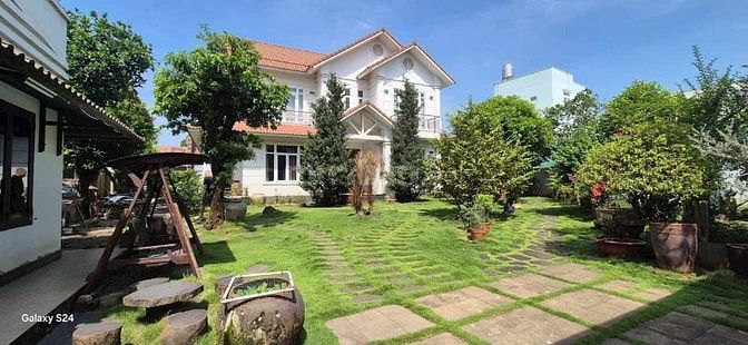Bán biệt thự MT Đỗ Văn Thi, Hiệp Hòa, Biên Hòa: 25 x 47. giá 75 tỷ