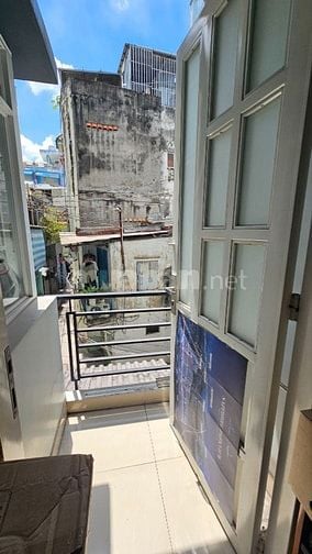 Bán nhà 399/21/15 Lý Thái Tổ 4x12m nở hậu 9m 1 trệt 3 lầu giá 7.65 tỷ