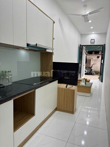 BÁN NHÀ CHÍNH CHỦ 3 TẦNG MỚI XÂY NGÕ VĂN HƯƠNG - TÔN ĐỨC THẮNG, HN