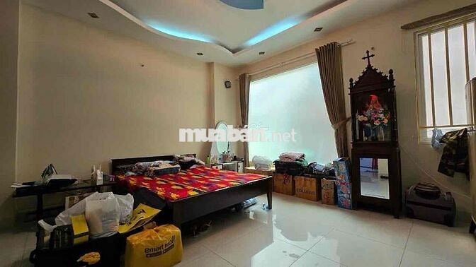 Nhà Đường Điện Biên Phủ, 4 Tầng, 4 P.Ngủ, hẻm 1 xẹt gần mặt tiền