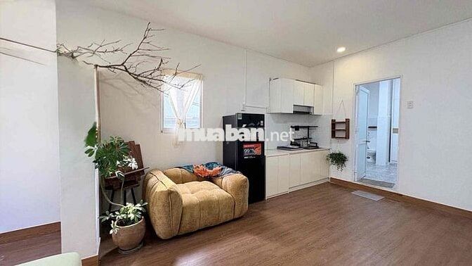 Studio Full Nội Thất - 40m2  Ngay Vòng xoay Lý Thái Tổ