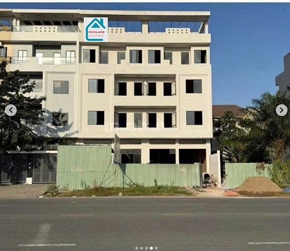 CHO THUÊ TÒA NHÀ LỚN Mặt Tiền Trương Văn Bang, Q2_Diện tích: 14m x 22