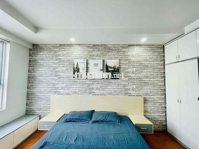 cần bán cc zen tower 3pn,2vs, có sổ full
