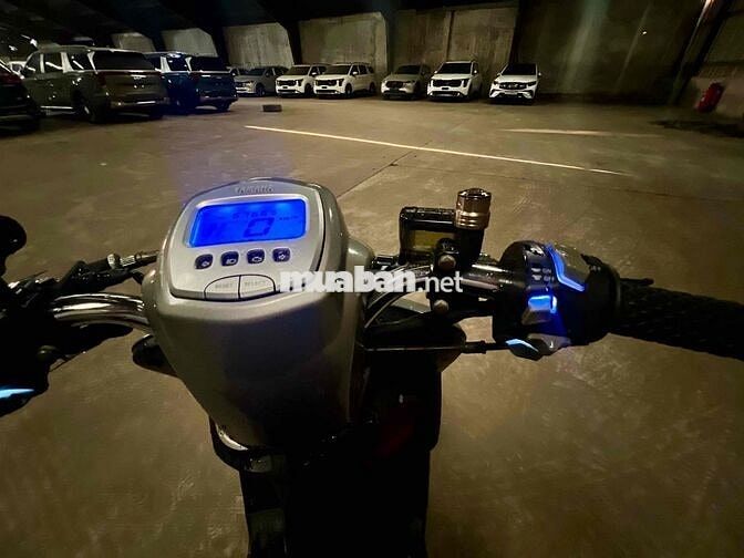 Yamaha cuxi 9 chủ