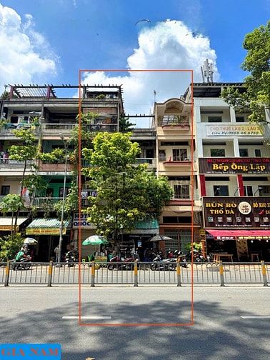 BÁN NHÀ MẶT TIỀN : 294 TRẦN PHÚ - P. 8 - Q. 5 - TPHCM
