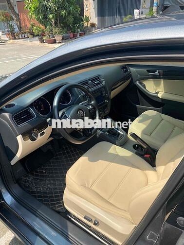 Volkswagen Jetta 1.4 TSI Xám