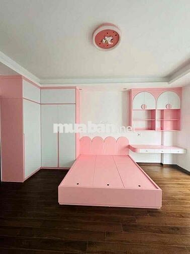 la nội dương nội hà đông 44m 5 tầng lô góc.cách 300m ra aeon hà đông