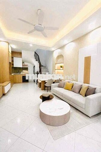 la nội dương nội hà đông 44m 5 tầng lô góc.cách 300m ra aeon hà đông