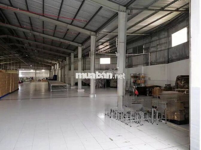 Cho thuê kho xưởng 1.800m2 Nguyễn Hữu Trí, Bến Lức, Long An