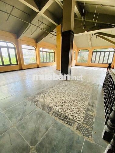 Cho thuê biệt thự lô góc hình túi vàng phong thủy khu vip Q7
