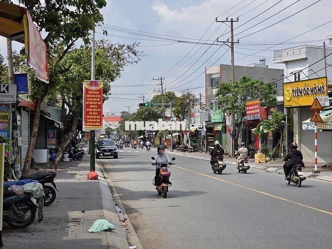 Nhà 258m mặt tiền kinh doanh đường Trần Hưng Đạo gần BigC Go 
