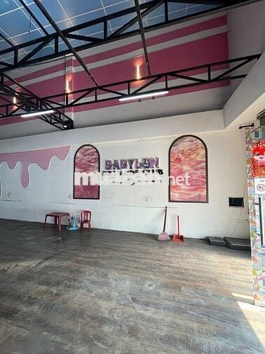 MẶT BẰNG CHO THUÊ KINH DOANH NGAY MẶT TIỀN ĐƯỜNG NGUYỄN OANH