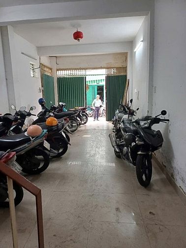 Bán nhà phố đường Hòa Hảo Quận 10,kết cấu 4 tầng,giá chỉ 9,2 tỷ 