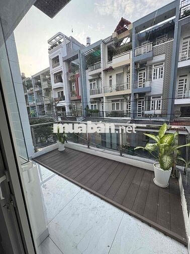 🏡CHO THUÊ NHÀ PHỐ LIỀN KỀ HẺM 8M  :GIÁ 18tr🍓4pn 5vc + sân thượng