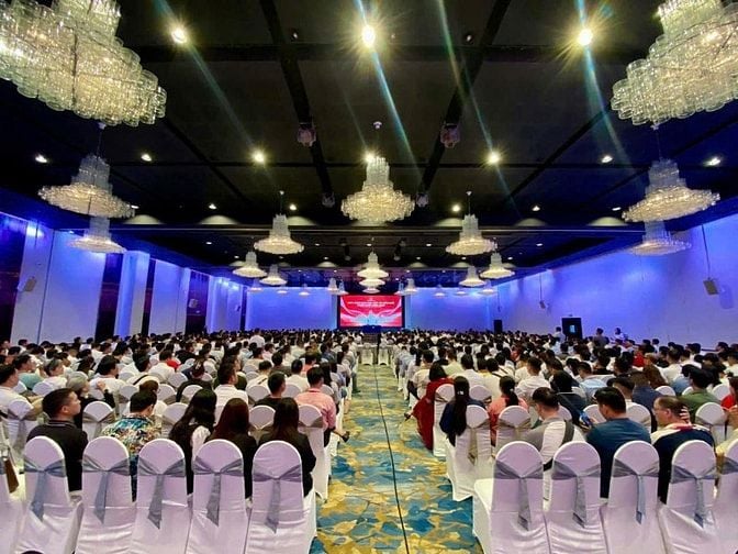TUYỂN DỤNG NHÂN SỰ KINH DOANH NHÀ PHỐ TP.HCM