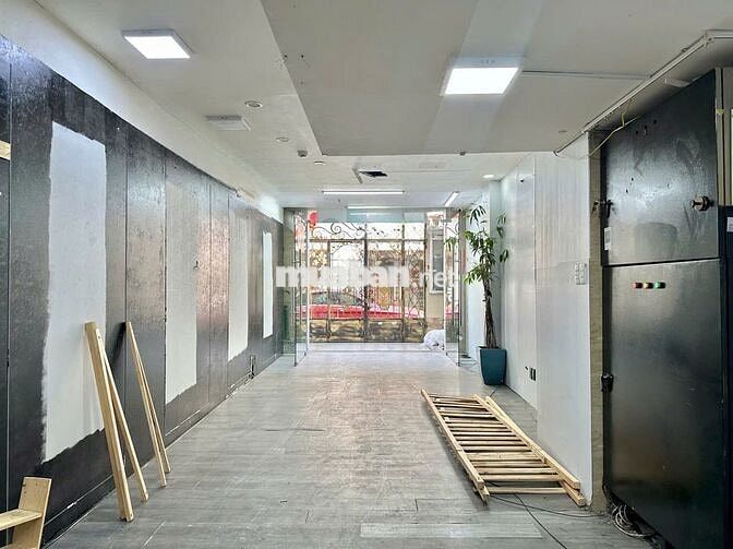 Cho Thuê Mặt Bằng Đường Nguyễn Trãi, Quận 1 ( 4x22m + 1PN, 2WC )
