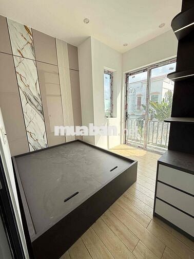 Nhà 1 Lầu 2 Mặt Tiền Hẻm 5 Lê Quang Chiểu 6,8m x 6m ( thực tế 8m )