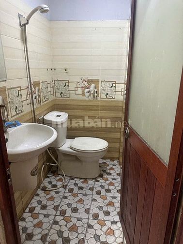 Cần cho thuê gấp mặt tiền vị trí đẹp - chính chủ