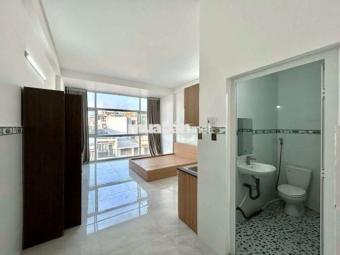 Phòng trọ giá rẻ Q6 thang máy - mặt tiền đường đậu được ô tô🏡