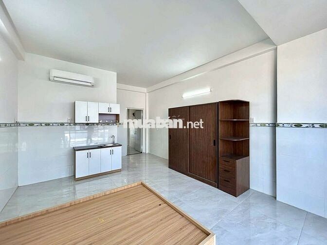 Phòng trọ giá rẻ Q6 thang máy - mặt tiền đường đậu được ô tô🏡