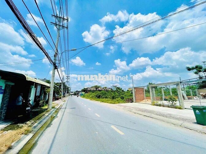 mặt tiền Trần Thị Ngần 133m2(5x26) 550tr ngân hàng hỗ trợ cho vay