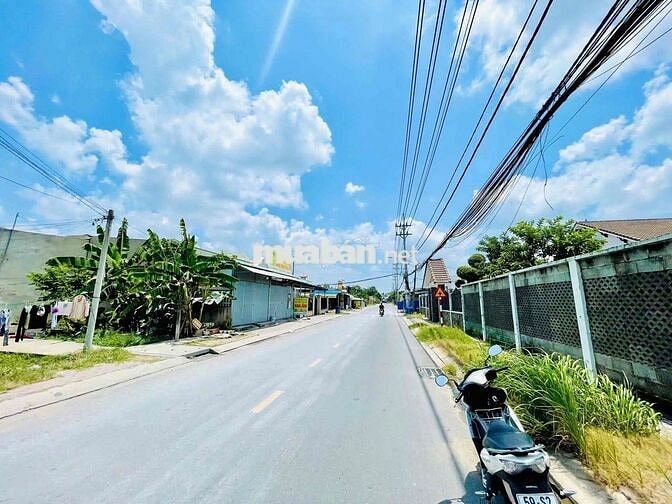 mặt tiền Trần Thị Ngần 133m2(5x26) 550tr ngân hàng hỗ trợ cho vay