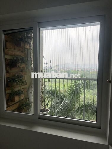 Cho thuê CHCC Ecopark, 85m, 8 triệu/th, 3 ngủ, 2 wc, full nội thất.