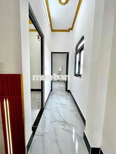 Nhà Mới Xây 1 Lầu 4 x 24m  . Đường Xe Hơi 7 Chỗ - 4 Phòng Sổ Hoàn Công