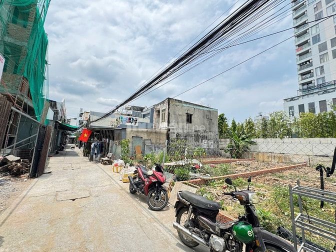 Bán đất đường số 6, Hiệp Bình Phước, Thủ Đức – 75m2- sổ riêng