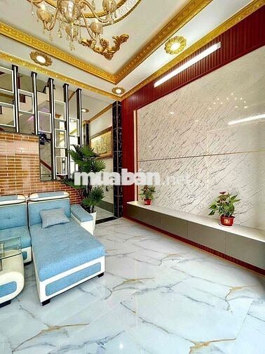 Nhà Mới Xây 1 Lầu 4 x 24m  . Đường Xe Hơi 7 Chỗ - 4 Phòng Sổ Hoàn Công