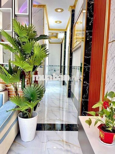 Nhà Mới Xây 1 Lầu 4 x 24m  . Đường Xe Hơi 7 Chỗ - 4 Phòng Sổ Hoàn Công